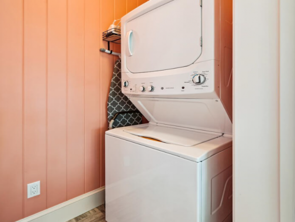Duplex off Gulf Drive and 76th within walking distance to the beach